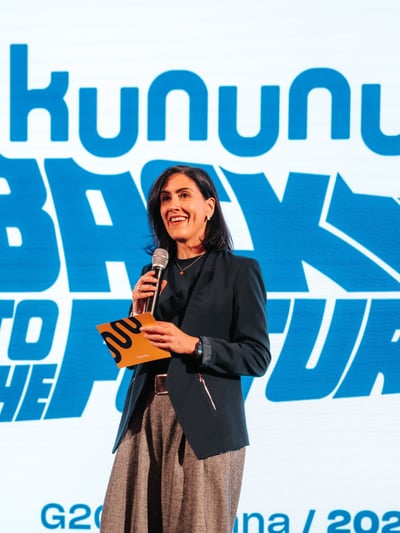 Profile image of Yenia Zaba