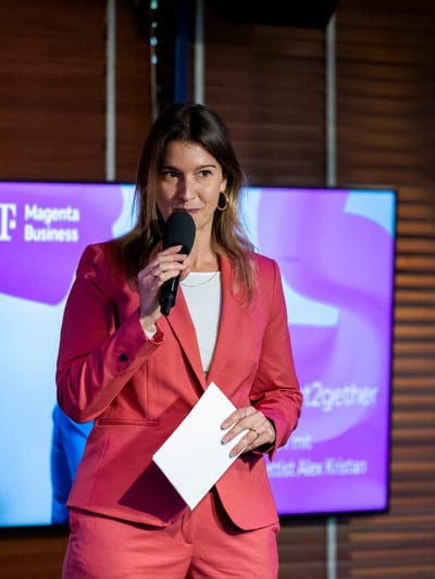 Profilbild von Lina Oppolzer